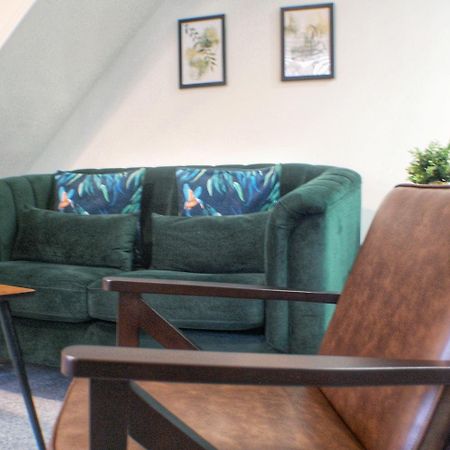 Townhouse With Private Parking Villa York Luaran gambar
