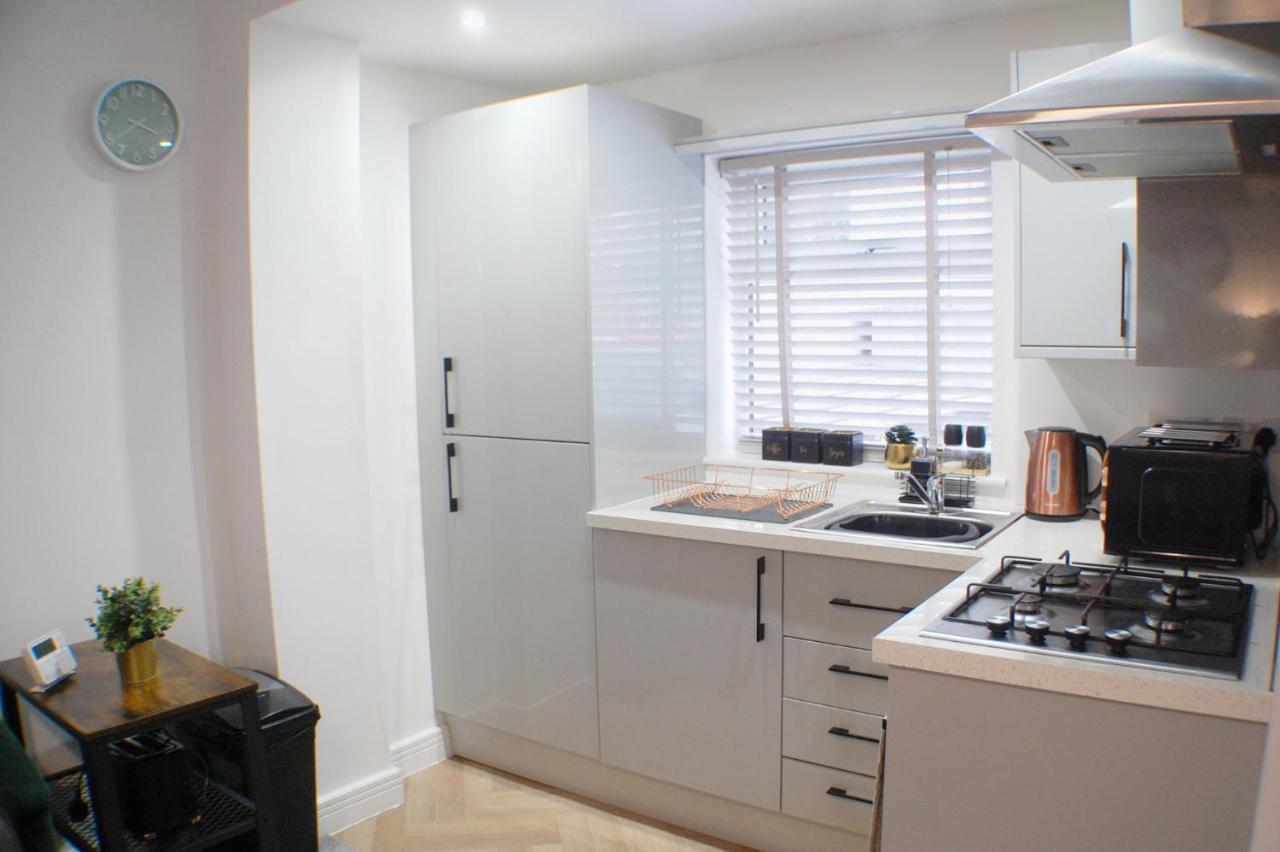 Townhouse With Private Parking Villa York Luaran gambar